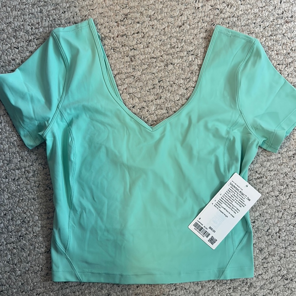 New With Tags - Lululemon - Align Tee